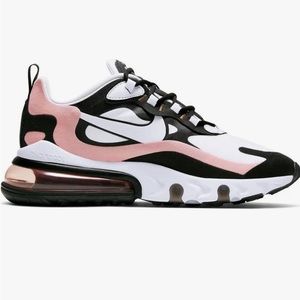 Wmns Air Max 270 React